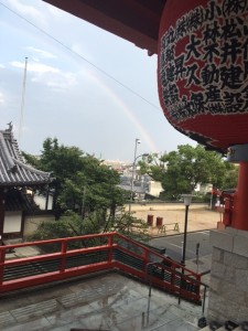 東光寺落雷の後の虹